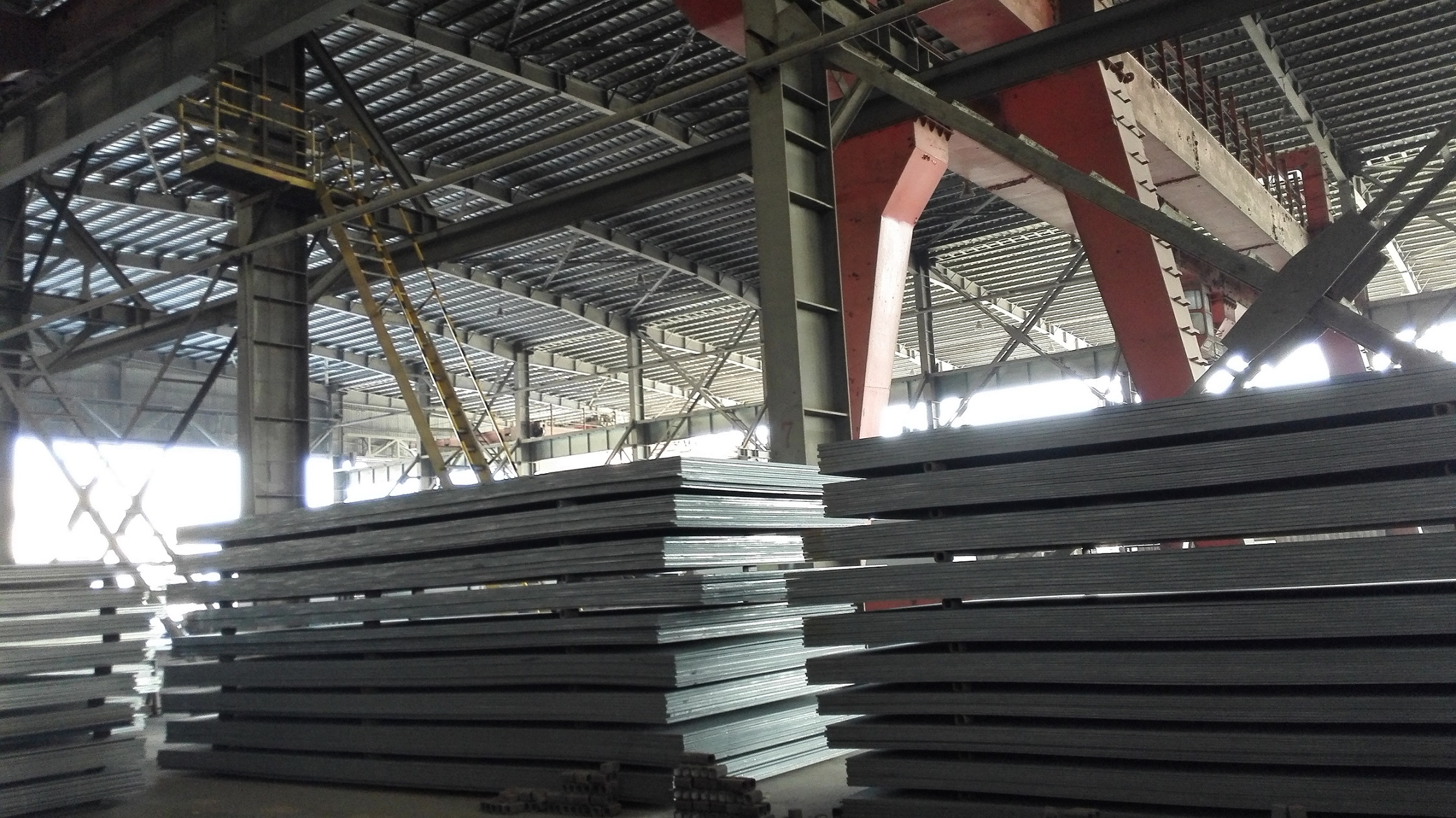 Structural Reliability of DH36 Steel in Bulk Carrier Deck Systems